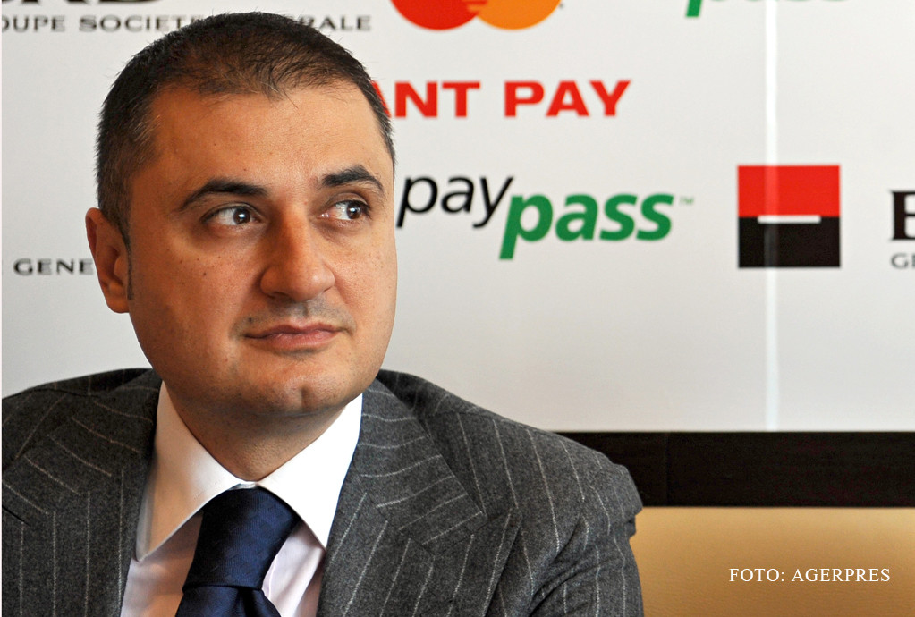 Un fost sef al BRD, audiat de procurorii DIICOT pentru ca ar fi acordat credite frauduloase. "Frica naste monstri"