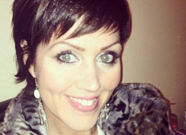 Cum arata femeie pentru care rasul este un chin: "Ajung sa lesin si paralizez temporar". Boala rara de care sufera