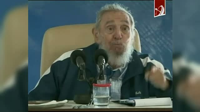 Fidel Castro, o noua aparitie publica. Fostul lider revolutionar s-a intalnit cu un grup de ofiteri
