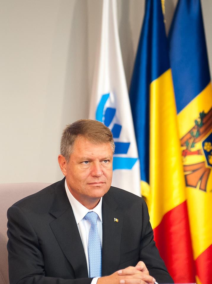 Klaus Iohannis: "Sunt foarte impresionat de drumul pe care-l fac tinerii de la Chisinau la Bucuresti. Ne vom implini visul"