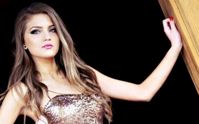 Motivul pentru care sefa de promotie din Bihor a fost eliminata de la Bac. Tatal: Era treaba ei sa-si supravegheze ciornele?