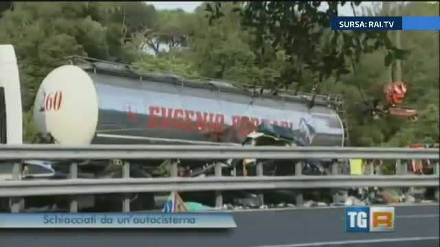 Accident provocat de un sofer roman pe o autostrada din Italia. Gemeni de numai 9 luni, morti in urma impactului