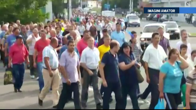 Protest inedit la Drobeta Turnu Severin: angajatii Regiei de Apa au refuzat sa iasa din tura si au lucrat timp de 36 de ore