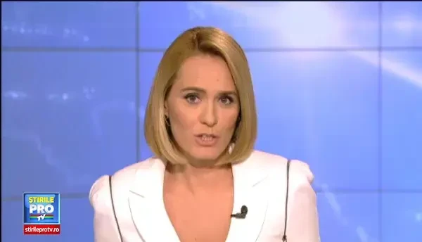 Imagini de la parada de 3,5 milioane de euro, organizata in Paris, de ziua Frantei. Defilarea a fost mai restransa