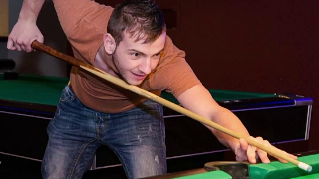 N-a auzit trenul care venea spre el din cauza muzicii din casti. Medicii n-au mai putut sa-l salveze pe tanarul din Constanta