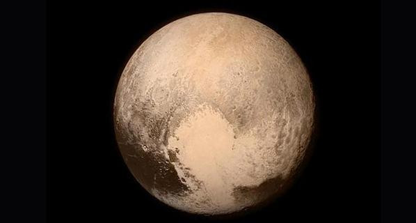 NASA a facut o descoperire "uluitoare" pe Pluto. Liderul misiunii: "Avem dovada ca universul este viu"