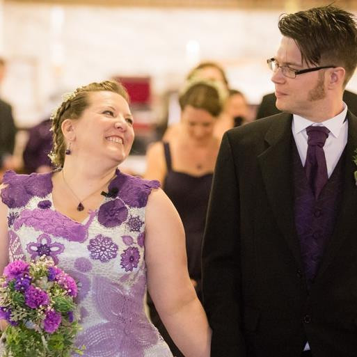 A petrecut 1.000 de ore pentru a-si croseta rochia de mireasa. Cum a aratat tanara in ziua cea mare: "Toti au zambit"