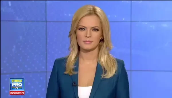 Foc de artificii impresionant la Paris, la finalul festivitatilor prilejuite de Ziua Nationala. Ce a remarcat presa locala