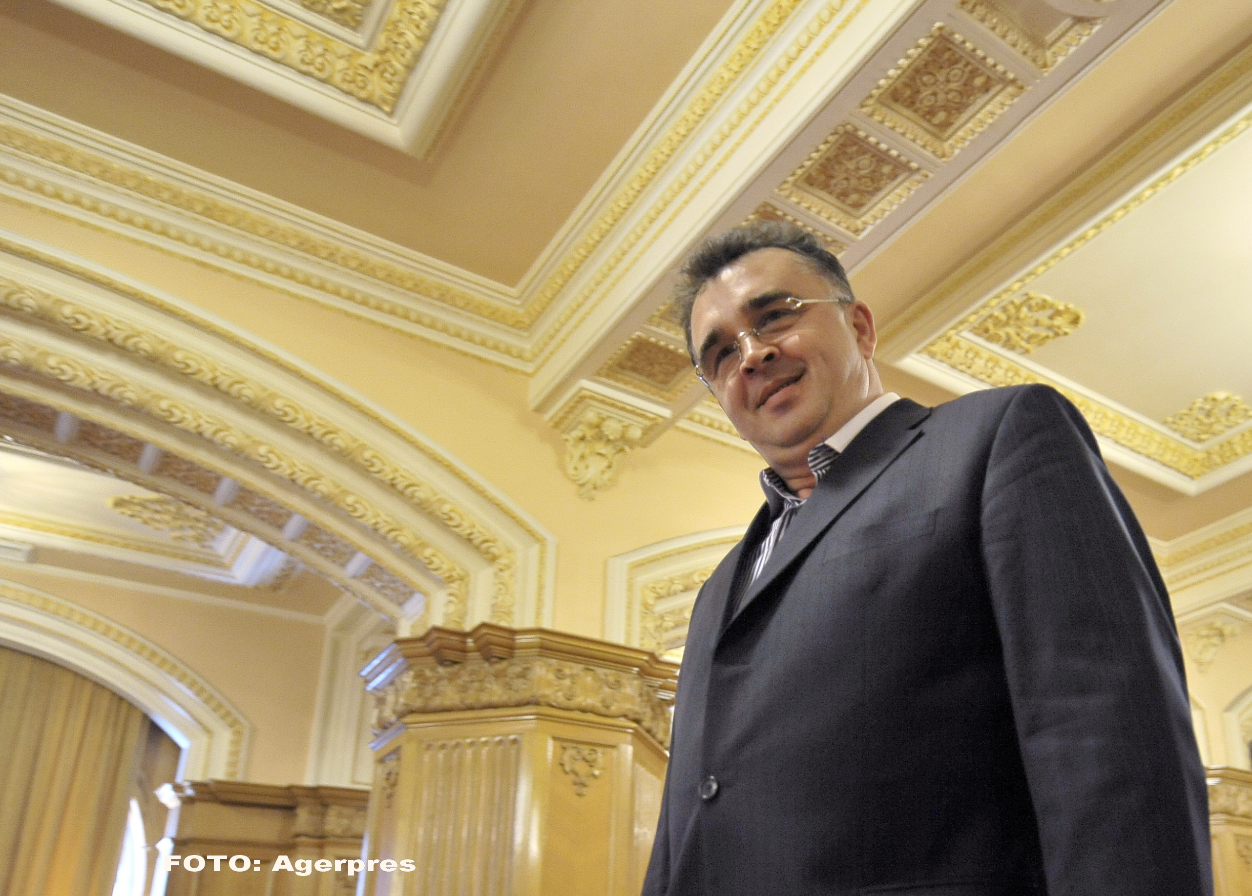 1 Decembrie cu fasole şi cârnaţi, la Focşani. Festivităţile lui Oprişan, transmise LIVE de postul public