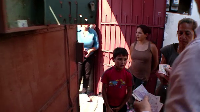 Plusuri si minusuri dupa prima luna de "Autoservire pentru oameni cinstiti". Cati bani a castigat Erwin si cum a fost furat