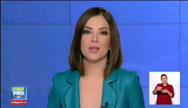 S-a urcat la volan si a vrut sa porneasca, dar i-a cazut o schela peste masina. Cum este explicat incidentul din Dej