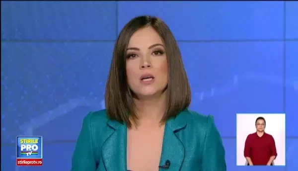 Un elicopter s-a prabusit in Irlanda, dupa ce a acrosat cu elicea un zid. Ce s-a intamplat cu cei doi barbati aflati la bord