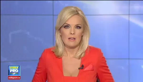 Atarnat de gard si torturat pana la moarte de propriul unchi, pentru ca ar fi furat bani. Suspectul s-a predat la Politie