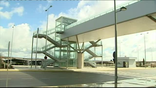 Aeroportul-fantoma al Spaniei, care a costat 1 miliard de euro, ar putea ajunge la chinezi. Suma oferita: 10.000 de euro