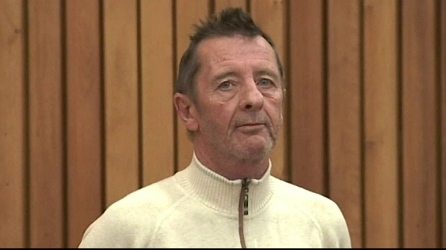 Bateristul de la AC/DC, Phil Rudd, probleme mari cu politia. Motivul pentru ca nu are voie sa participe la turneul trupei