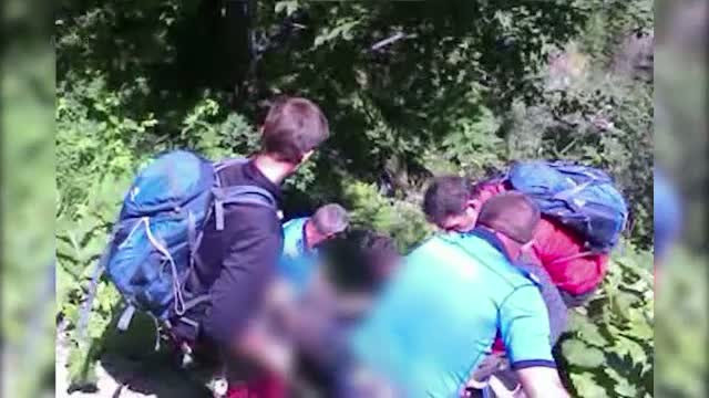 Un barbat de 47 de ani a pierit in Muntii Fagaras, dupa ce a fost lovit de trasnet. Totul s-a intamplat sub ochii sotiei sale
