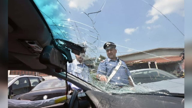 Roman cercetat pentru omor in Italia. A pierdut controlul volanului si a lovit doi pietoni. Una din victime a murit