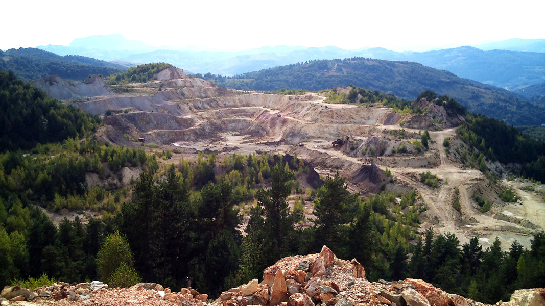 Soarta exploatarii de la Rosia Montana se va decide la Washington. Ce despagubiri risca sa plateasca Romania