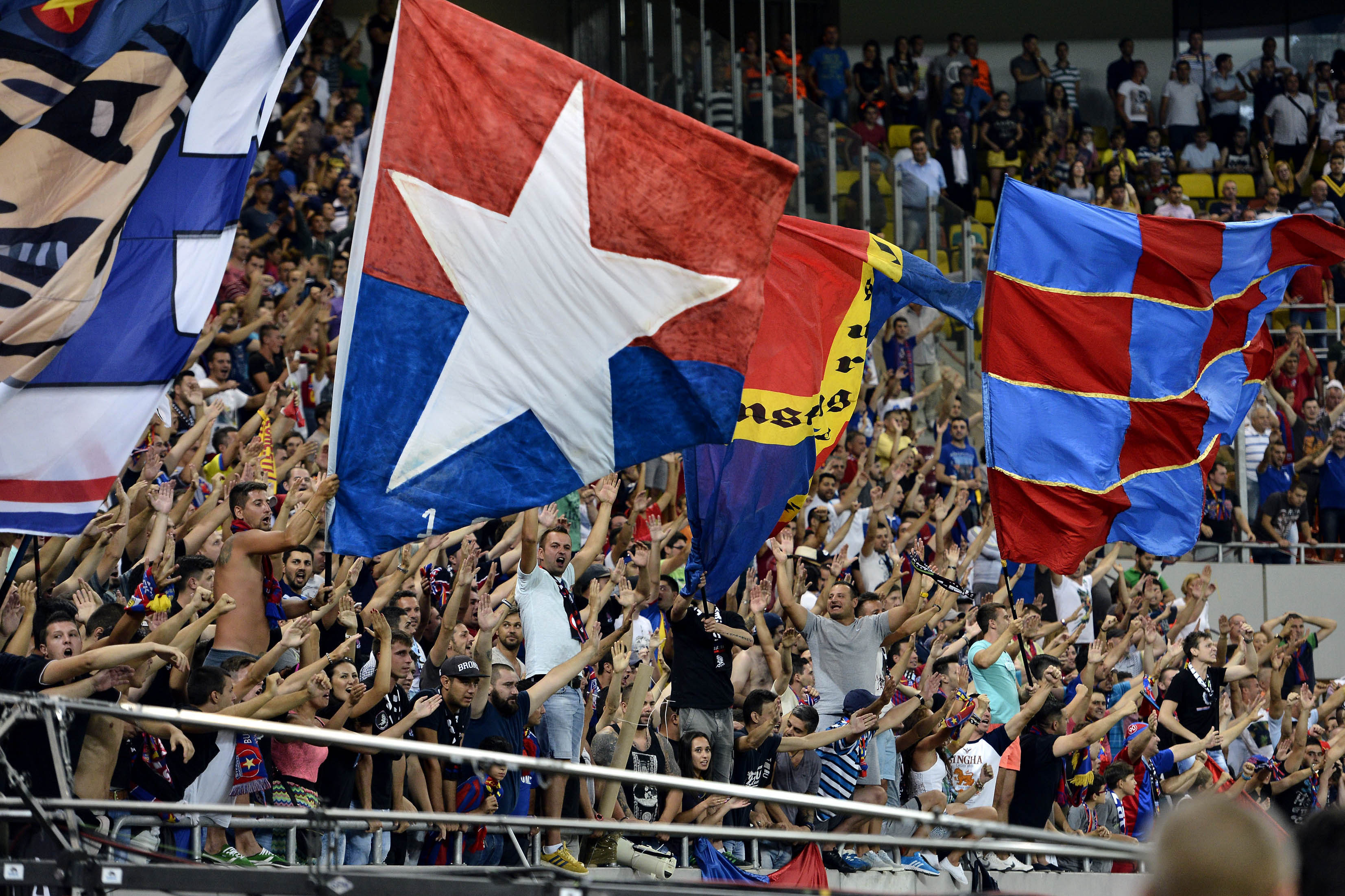 Steaua s-a calificat dramatic in turul al treilea preliminar al Ligii Campionilor, dupa 2-3 cu AS Trencin. Vezi toate fazele