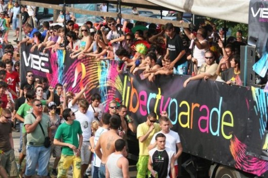 Liberty Parade aduce iubitorii de muzica electronica pe litoral. Cate persoane sunt asteptate pe plaja dintre Venus si Saturn