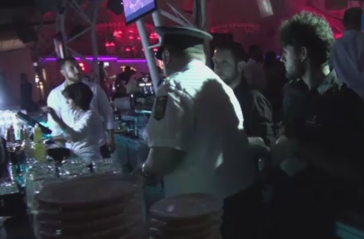 Inspectorii ANAF s-au intors pe litoral. Zeci de cluburi si hoteluri din Mamaia au fost controlate in miez de noapte