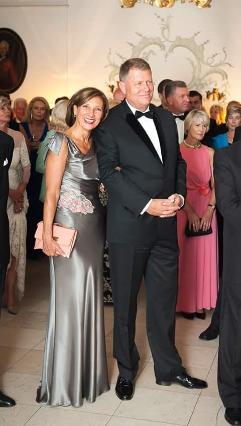 Klaus si Carmen Iohannis, la deschiderea oficiala a Festivalului de la Salzburg. Aparitia electrizanta a Primei Doamne