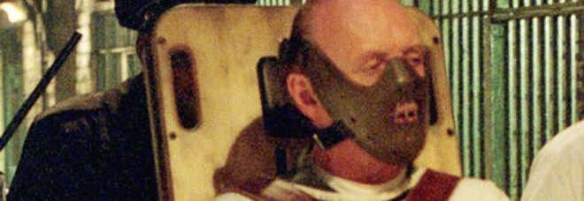 Un barbat a fost arestat in Nepal pentru canibalism: a ucis o femeie si i-a mancat organele interne