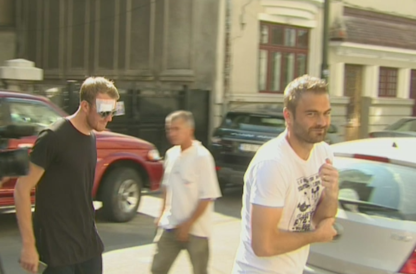 Noi audieri in dosarul DNA privind posibile blaturi din fotbalul romanesc. Razvan Plesca si Dan Roman, audiati ca martori