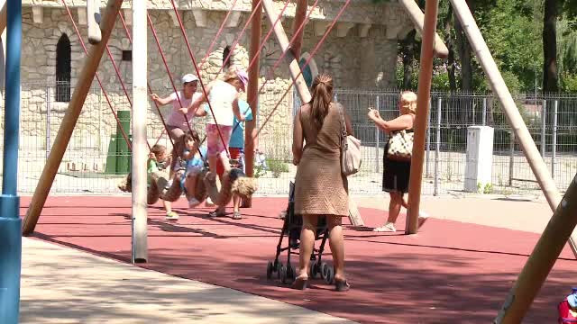 Fara analize medicale la inscrierea la gradinita sau scoala. Milioane de parinti ar putea scapa de aceasta grija de la toamna