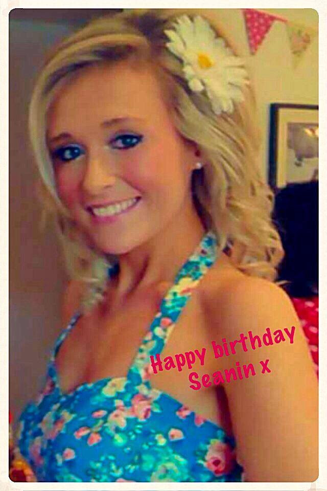 La 23 de ani, tanara traieste precum o batrana. Boala care a condamnat-o la o viata traita prin spitale. FOTO