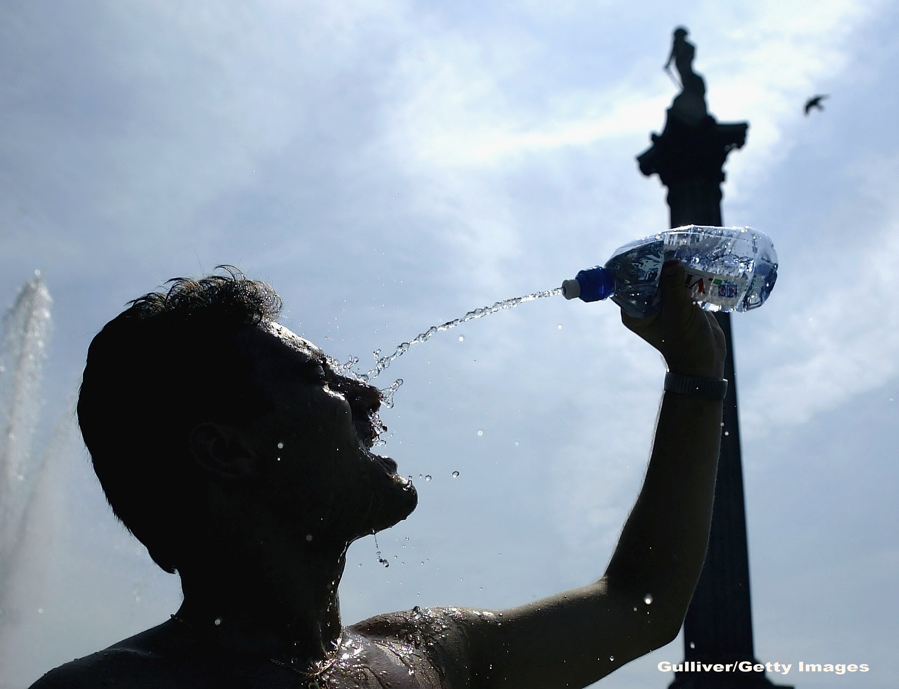 COD PORTOCALIU de canicula in 7 judete si Bucuresti. Zonele in care vor fi chiar si 39 de grade Celsius