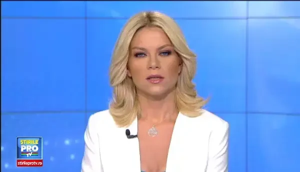 Ziua Imnului s-a sfarsit tragic pentru un militar. Barbatul a murit dupa ce autocarul sau s-a ciocnit cu o cisterna