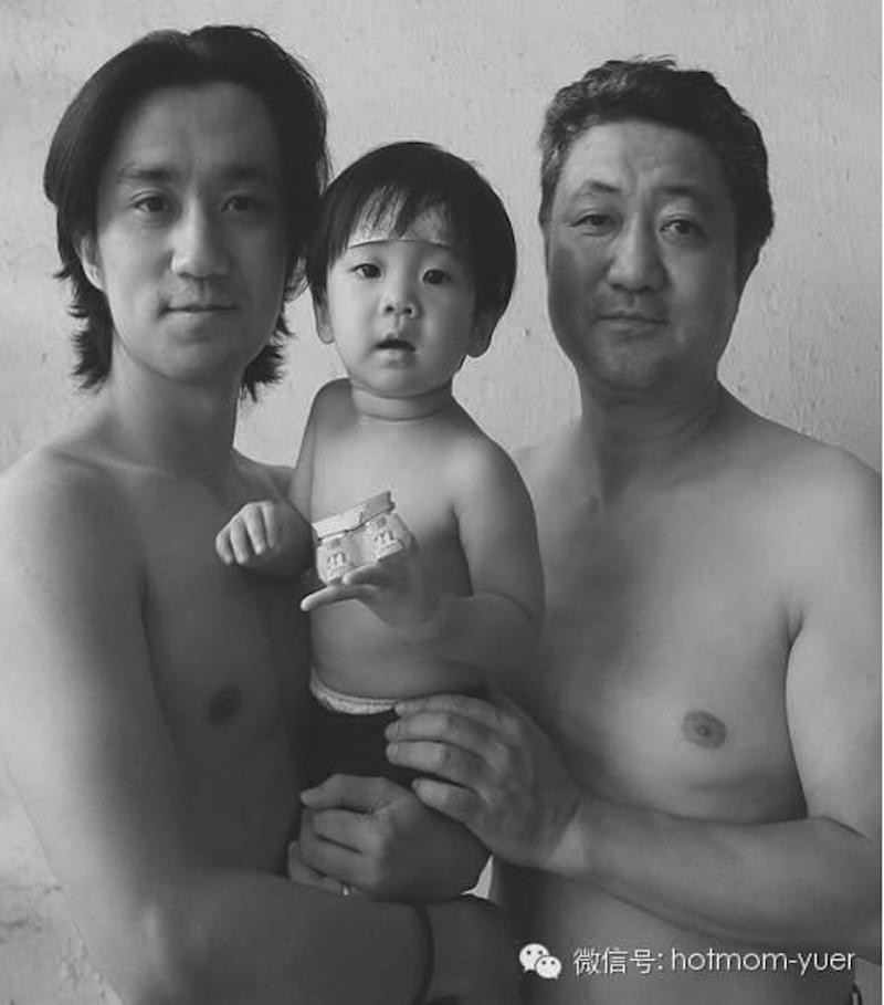 colaj, tata, fiu, nepot