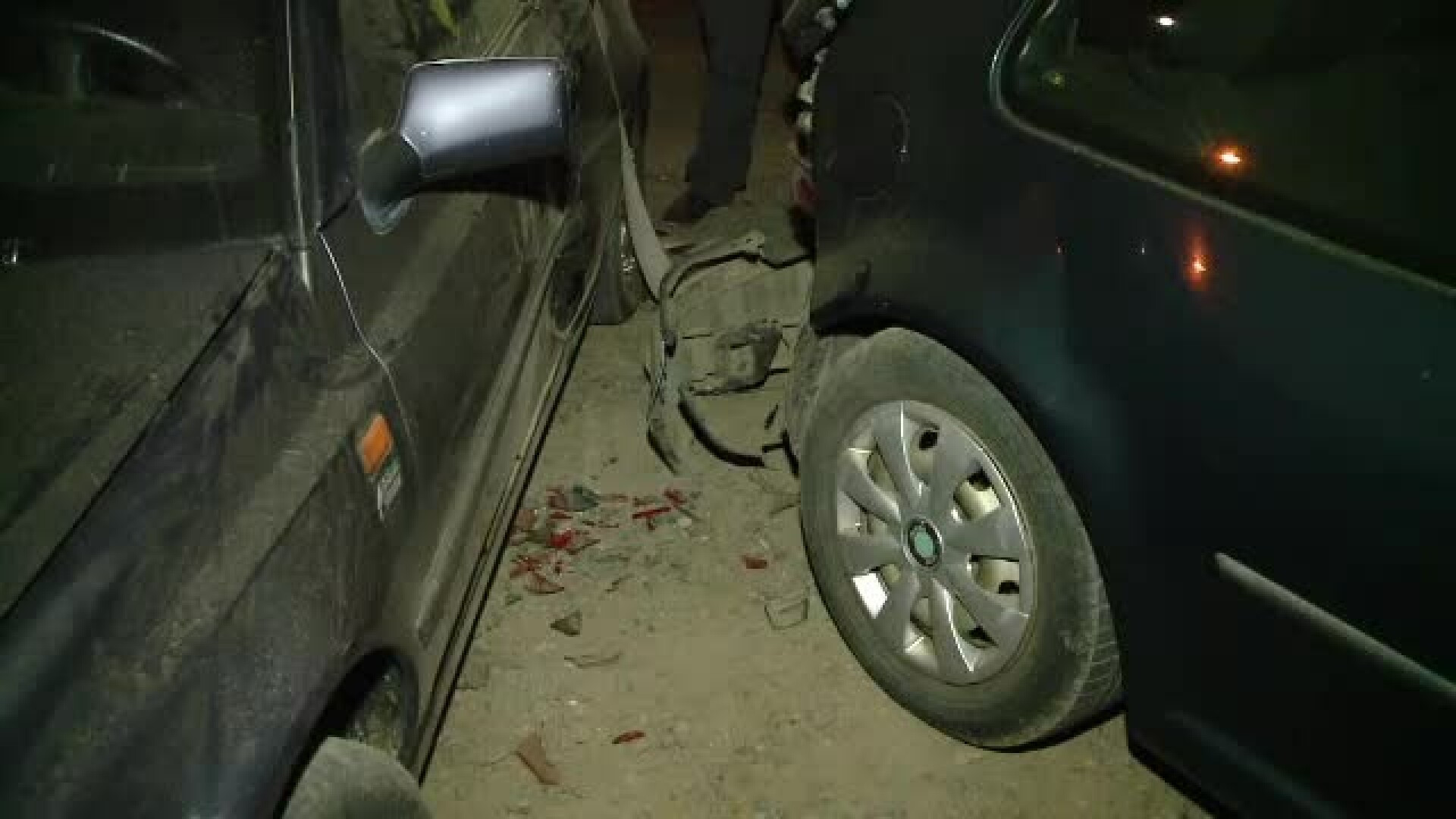 Doi tineri din Timis au murit striviti intr-un accident. Soferul vinovat era baut si se intrecea in "drifturi" cu un prieten