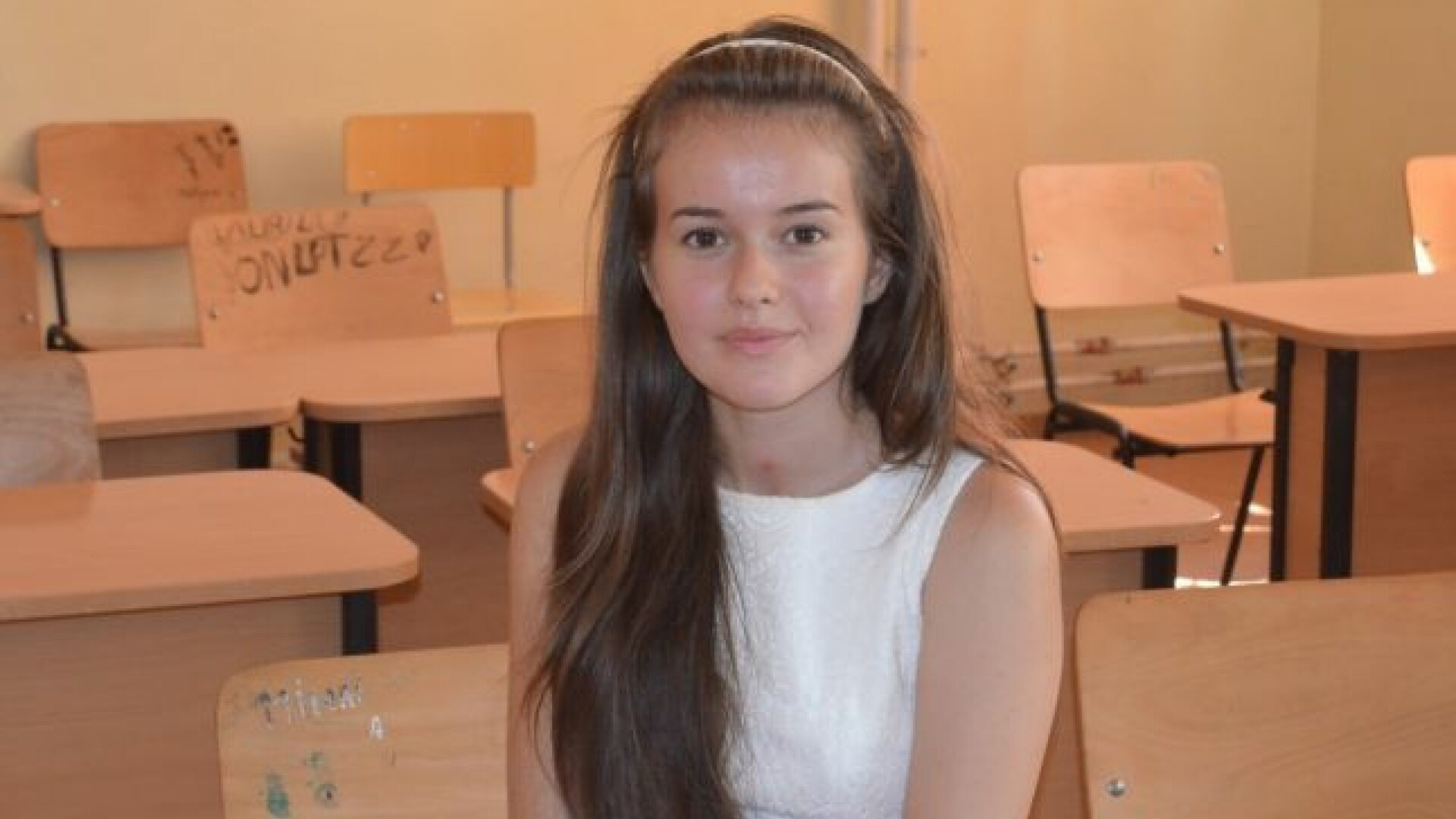 Fata de la tara, admisa la cel mai bun liceu din Romania. Ce medie de admitere a avut adolescenta de 15 ani din Teleorman