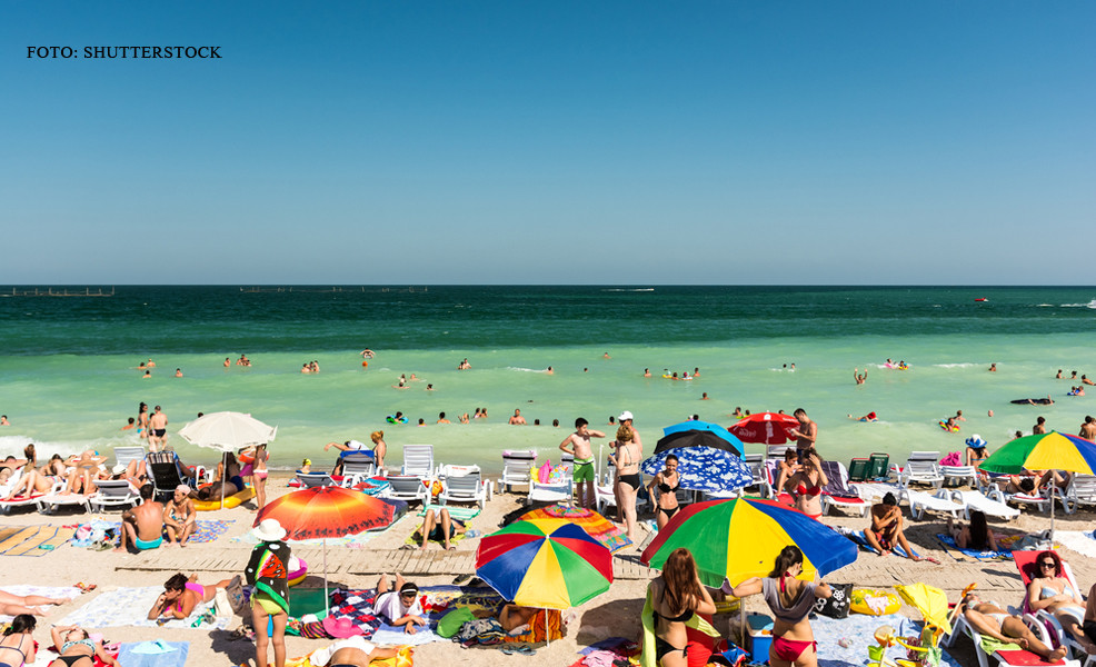 Turistii platesc in septembrie pentru sase zile cat ar da pe o singura zi in august. Ce preturi aduce "Litoralul pentru toti"