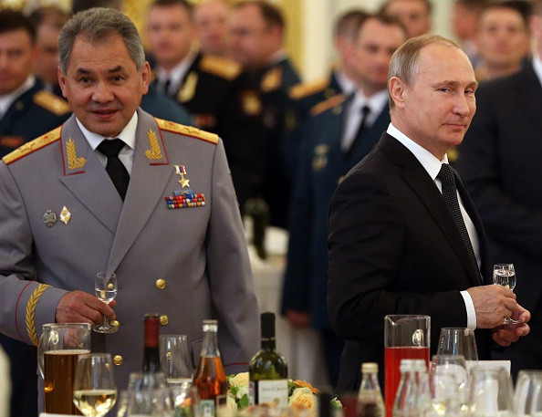 Rusia dispune de o noua categorie de arme. Decretul semnat de Vladimir Putin