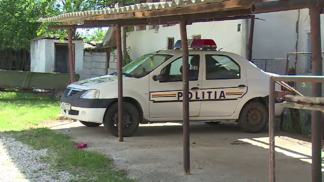 Politist acuzat de abuz in serviciu. Agentul ar fi batut un tanar de 21 de ani, bolnav de handicap