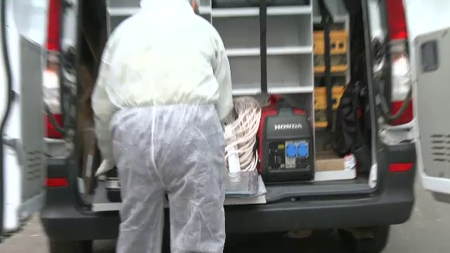 Scene de groaza in Bucuresti. O femeie a fost injunghiata de fostul iubit, la Piata Bucur Obor. Suspectul a fost prins