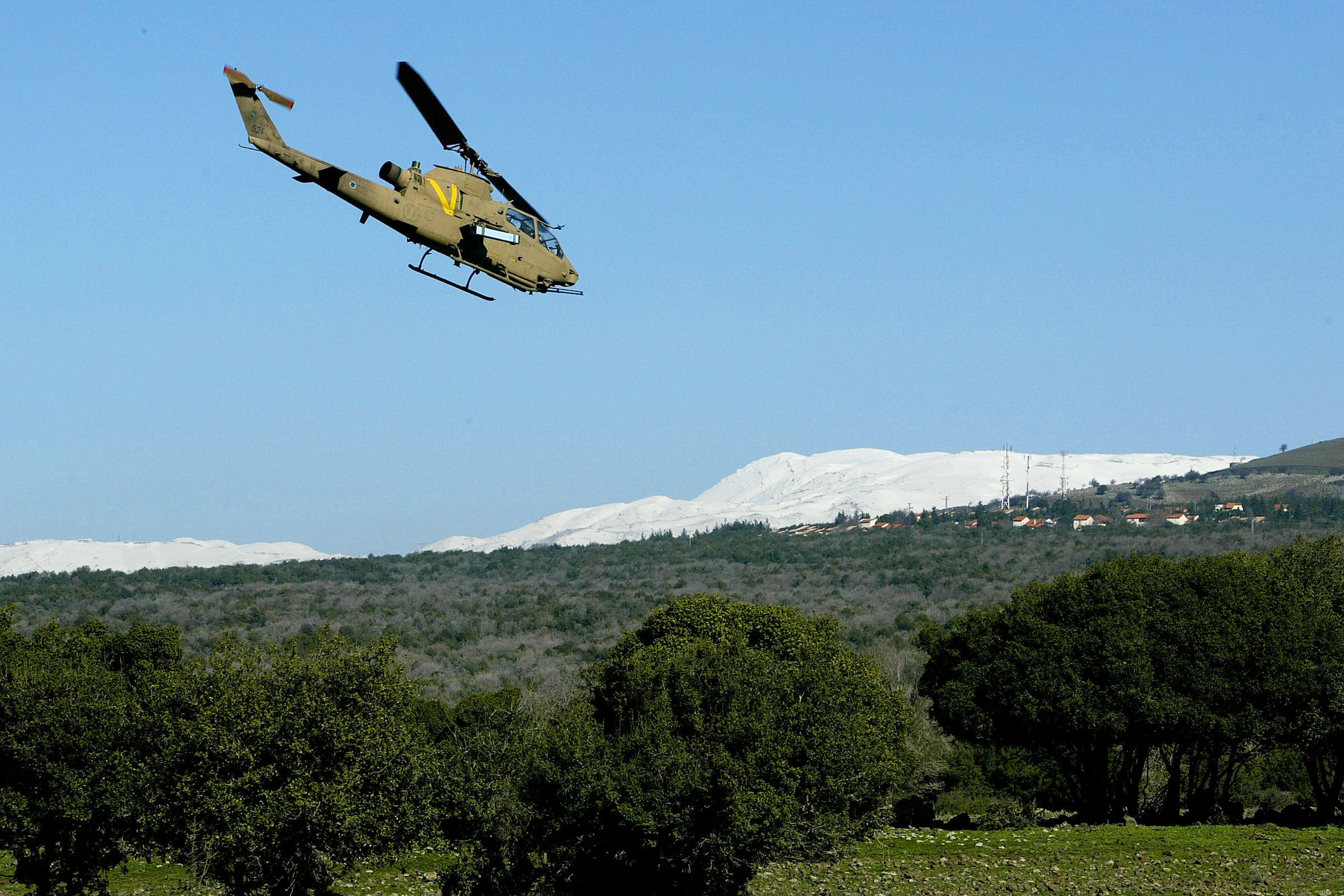 SUA au lansat primul atac aerian in Siria de la o baza din sudul Turciei, impotriva Statului Islamic