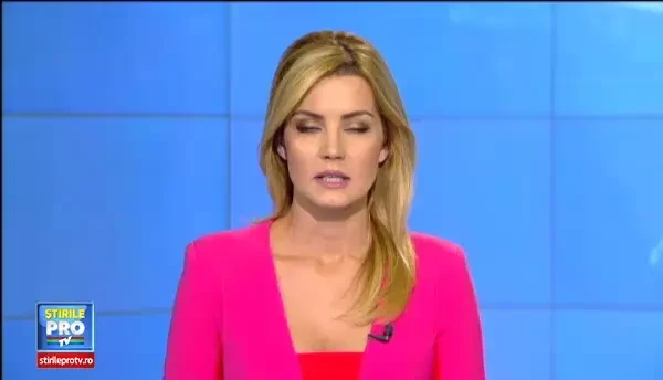 Prietenele care au murit in cel mai grav accident de pe litoral, ingropate una langa alta. Scene dramatice la inmormantare