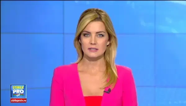 Imagini revoltatoare surprinse in Galati. Cum si-a lasat un parinte iresponsabil fetita de 4 ani, intr-o masina decapotabila