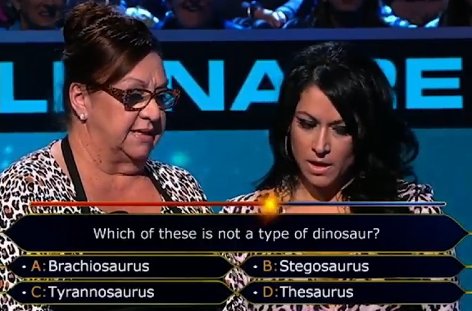 Momentul in care doua australience, mama si fiica, s-au facut de ras la "Vrei sa fii miliardar?". Ce nu au stiut sa raspunda