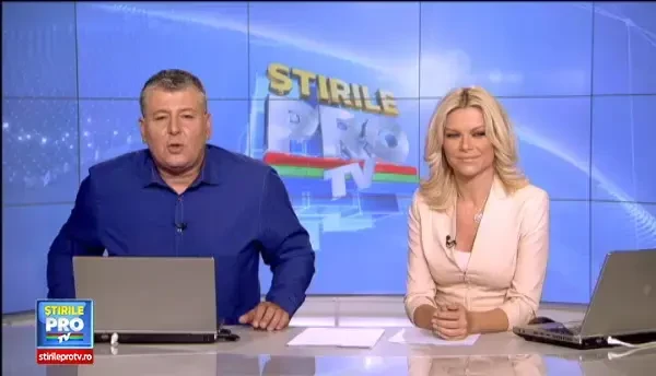 Actorul Pierce Brosnan, prins pe un aeroport cu un cutit cu lama de 25 de centimetri, in bagaj. Ce au facut politistii