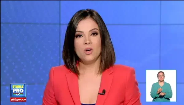 Un barbat a fost gasit spanzurat, pe un teren din centrul Capitalei. Anchetatorii au descoperit la el o copie dupa buletin