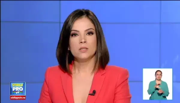 50 de oameni au carat in spate componentele unui nou refugiu montan in Piatra Craiului. Totul este la o altitudine de 1700 m