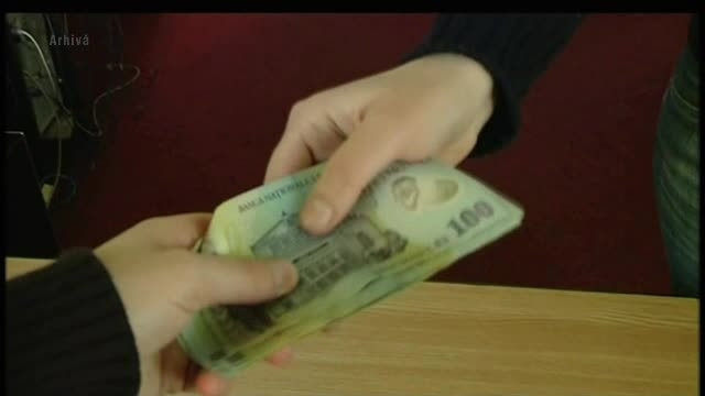 Lector universitar, sfarsit rusinos de cariera dupa ce a fost prins luand bani de la 17 studenti pentru a trece examenele