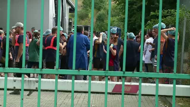 19 angajate ale unei companii germane din Cluj, intoxicate cu substanta folosita pentru podea. Toate au ajuns la spital