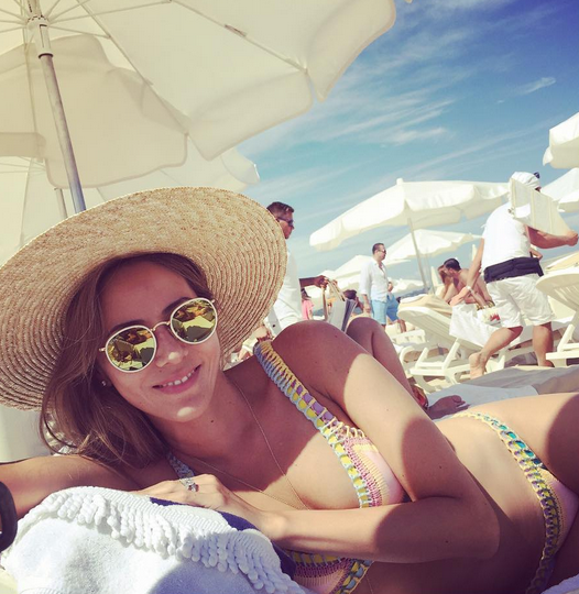 Pilotul F1 Jenson Button si sotia, jefuiti, in Saint Tropez. Inelul de logodna de 350.000 de euro, printre bunurile furate