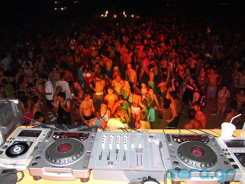 Summer Well, "A giant party" in Bucuresti, multe petreceri in aer liber si filme noi: Ce facem in weekend